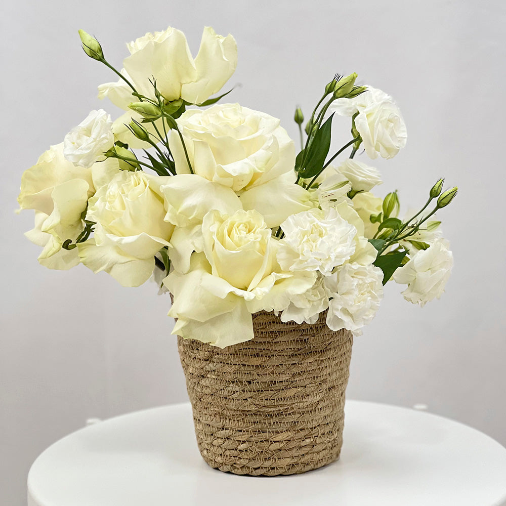 mariee-atelier-floral-ramo-de-autor-ramo-de-flores-pasteles-flores-domicilio-valencia-diseño-regalos-gift-flowers-blumen-geschenk-bouquet