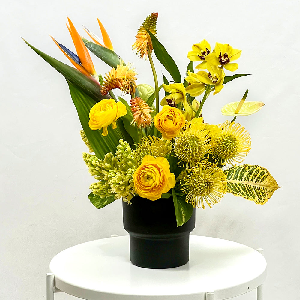 mariee-atelier-floral-ramo-de-autor-ramo-de-flores-pasteles-flores-domicilio-valencia-diseño-regalos-gift-flowers-blumen-geschenk-bouquet-Arreglos Florales Premium en Valencia