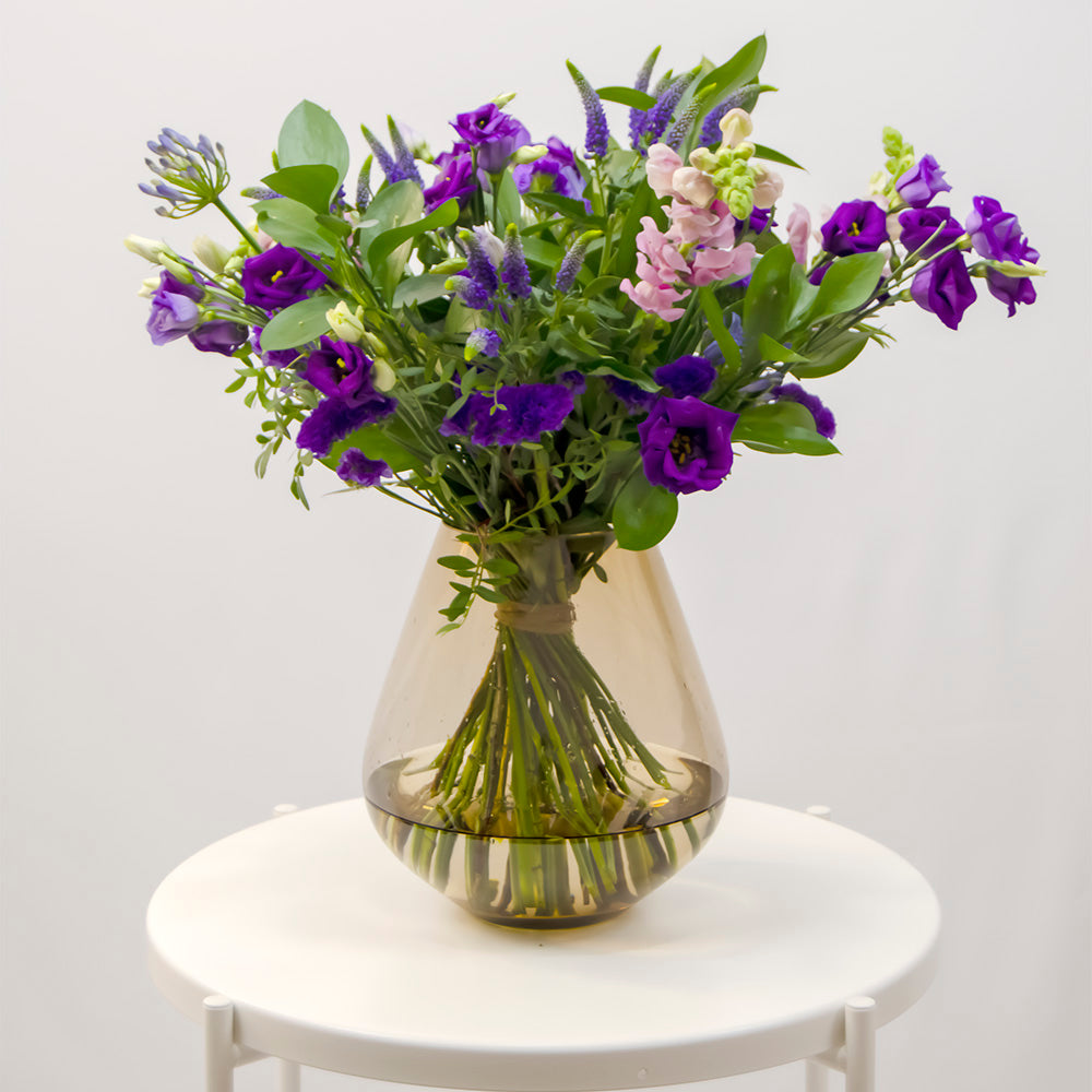 Floristería Mariée Atelier Floral Ramo de flores Ramo de flores, colores Morados regalos gift flowers blumen geschenk bouquet