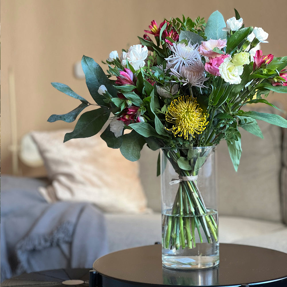 Floristería Mariée Atelier Floral Ramo de flores Ramo de flores Colorido envío Gratis en Valencia regalos gift flowers blumen geschenk bouquet