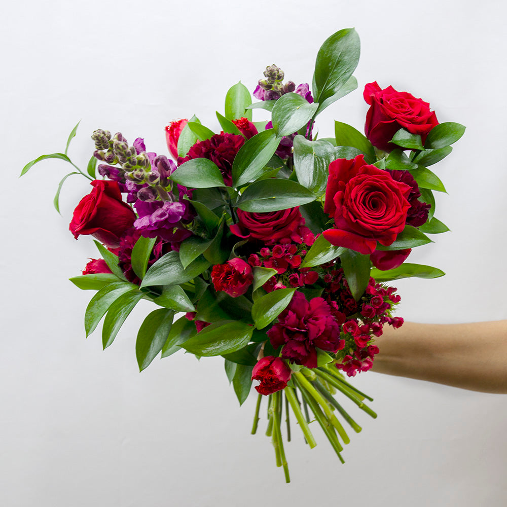 Mariée Atelier Floral Ramo de flores Ramo de flores rojas a domicilio gratis en valencia regalos gift flowers blumen geschenk bouquet