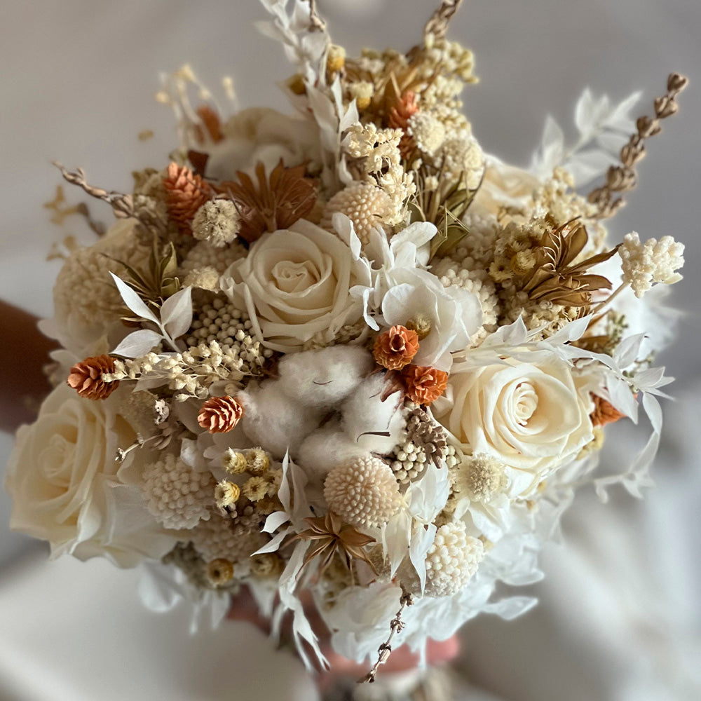 mariee-atelier-floral-ramo-de-flores-ramo-de-flores-secos-envio-gratis-valencia-novia-veles-e-vents regalos gift flowers blumen geschenk bouquet