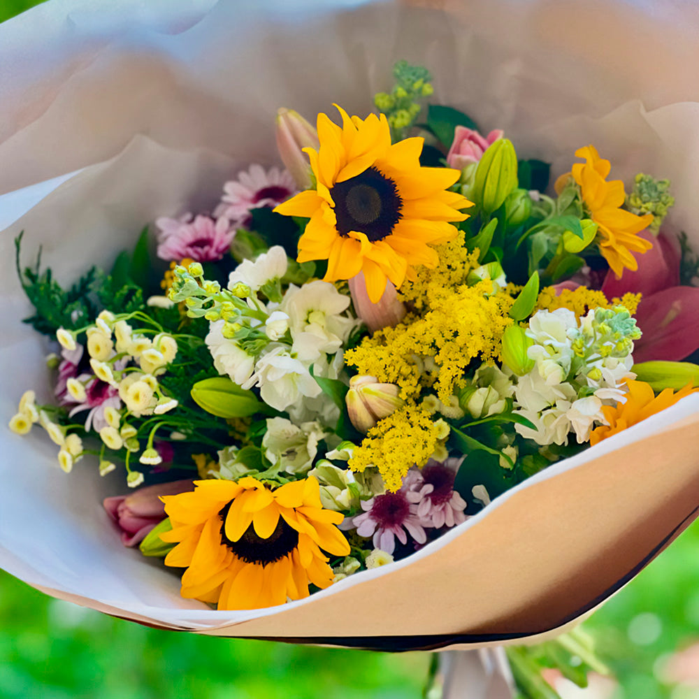 Mariee Atelier Floral Ramo de flores Ramo de flores de girasol regalos gift flowers blumen geschenk bouquet