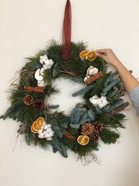 Taller Coronas navideñas