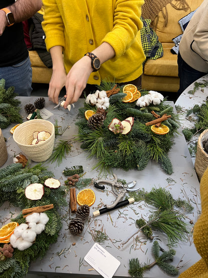 Taller Coronas navideñas