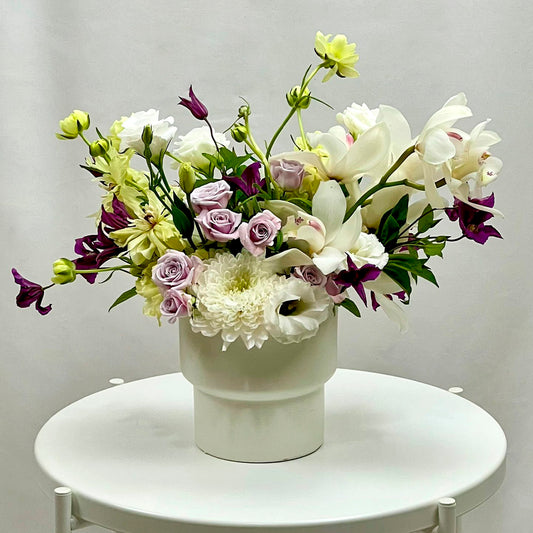 mariee-atelier-floral-ramo-de-autor-ramo-de-flores-pasteles-flores-domicilio-valencia-diseño-regalos-gift-flowers-blumen-geschenk-bouquet